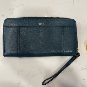 Fossil Jori Deep Teal Leather Wallet Wristlet